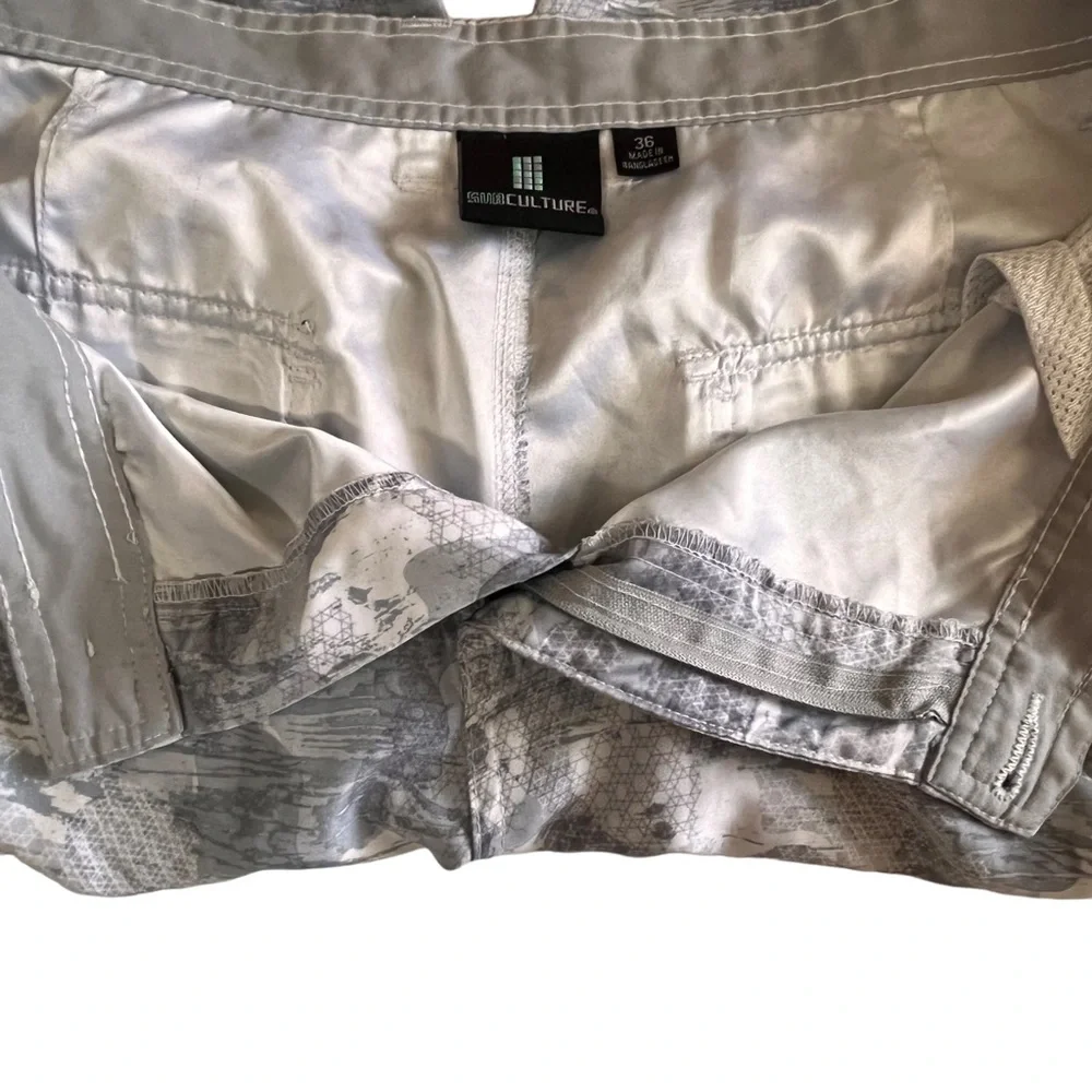 SubCulture Gray Cargo Shorts Adult Size 36" x 11" Utility Pockets Camouflage - Picture 7 of 9